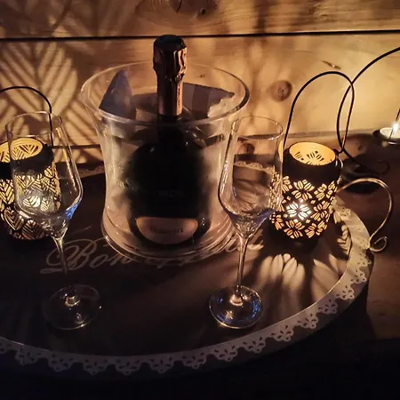 Couette-café Perchee Chez Yahmz *